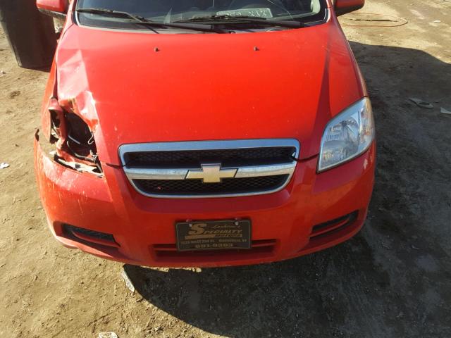 KL1TD5DE4BB146176 - 2011 CHEVROLET AVEO LS RED photo 7
