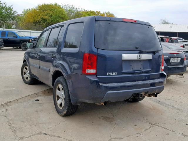 5FNYF3H2XBB025873 - 2011 HONDA PILOT LX BLUE photo 3