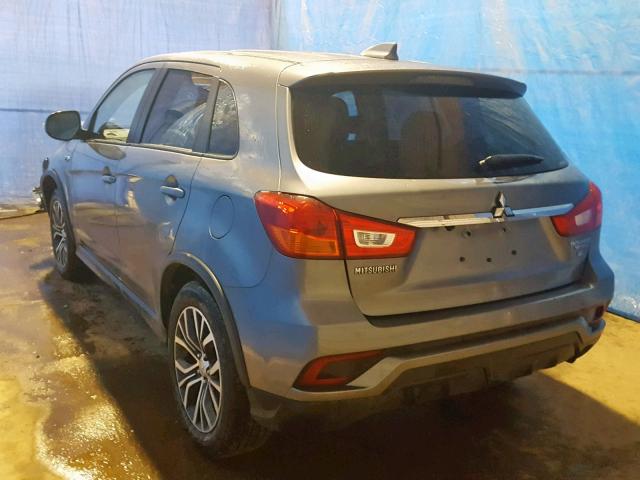 JA4AR3AW3JU001601 - 2018 MITSUBISHI OUTLANDER GRAY photo 3