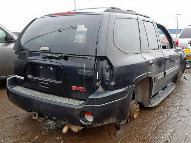 1GKDT13SX22137776 - 2002 GMC ENVOY BLACK photo 4