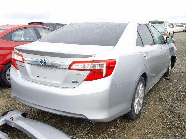 4T1BD1FK7DU089118 - 2013 TOYOTA CAMRY HYBR SILVER photo 4