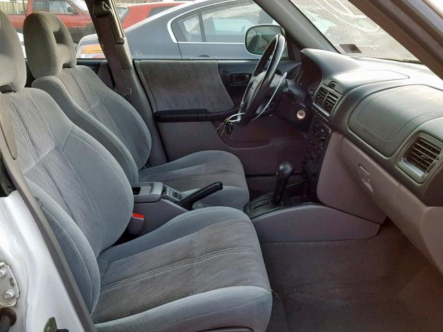 JF1SF65582H729985 - 2002 SUBARU FORESTER S WHITE photo 5