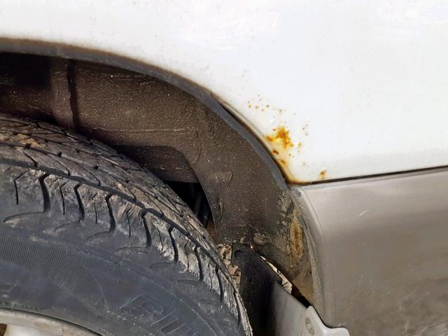 JF1SF65582H729985 - 2002 SUBARU FORESTER S WHITE photo 9