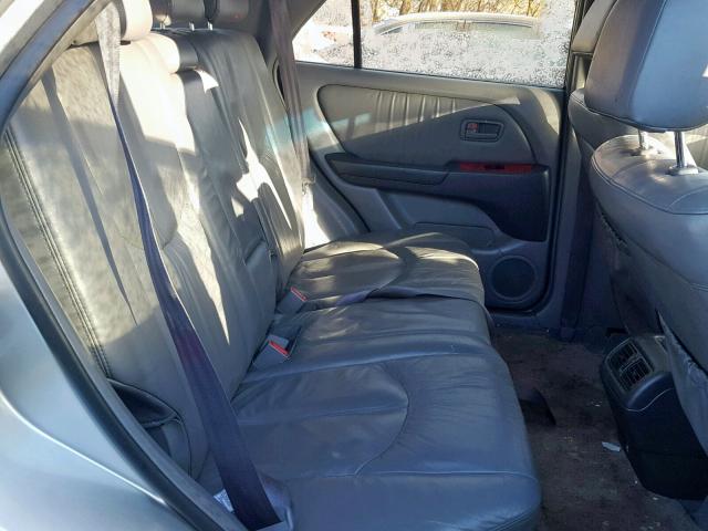 JT6HF10U5Y0158976 - 2000 LEXUS RX 300 SILVER photo 6