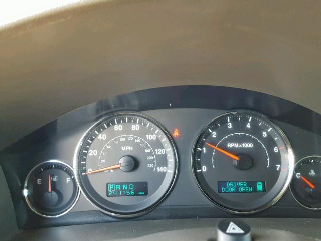 1J8HH48K76C203184 - 2006 JEEP COMMANDER BLACK photo 8