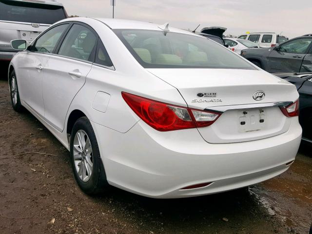 5NPEB4AC7BH207605 - 2011 HYUNDAI SONATA GLS WHITE photo 3