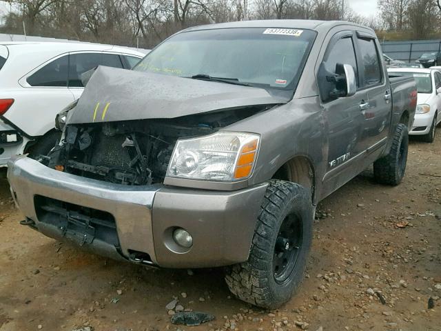 1N6AA07B66N563961 - 2006 NISSAN TITAN XE SILVER photo 2