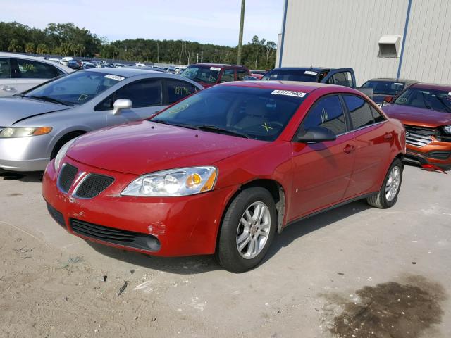 1G2ZF55B864261959 - 2006 PONTIAC G6 SE RED photo 2