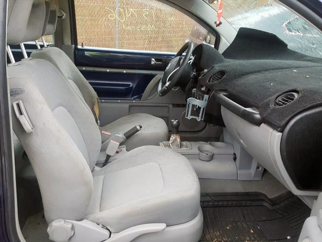 3VWCC21C4XM421930 - 1999 VOLKSWAGEN NEW BEETLE 蓝色 照片 5