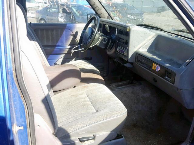 1B7GG23YXSW917695 - 1995 DODGE DAKOTA BLUE photo 5