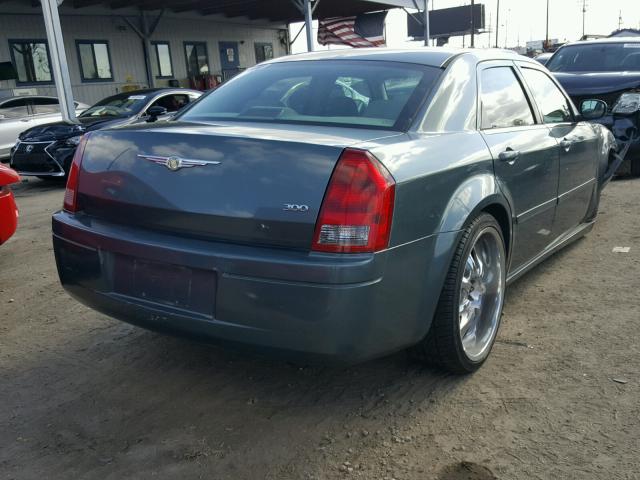 2C3KA43RX6H308955 - 2006 CHRYSLER 300 BLUE photo 4