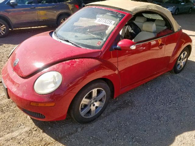 3VWPF31Y96M327177 - 2006 VOLKSWAGEN NEW BEETLE 红色 照片 2