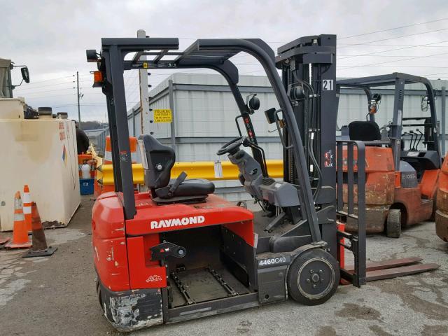4461710371 - 2017 RAYM FORKLIFT RED photo 6