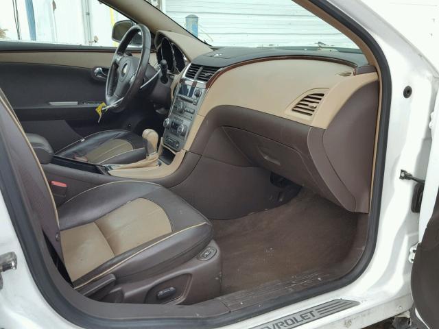 1G1ZK57BX9F208413 - 2009 CHEVROLET MALIBU LTZ თეთრი ფოტო 5