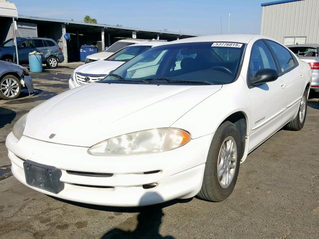 2B3HD46R4XH589307 - 1999 DODGE INTREPID WHITE photo 2