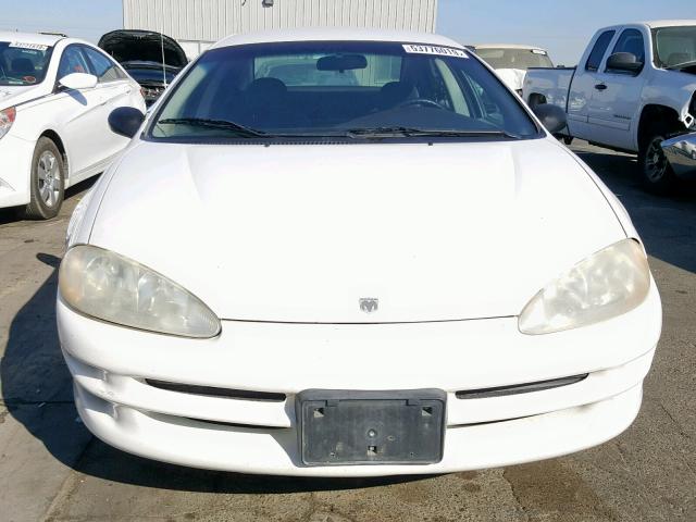 2B3HD46R4XH589307 - 1999 DODGE INTREPID WHITE photo 9