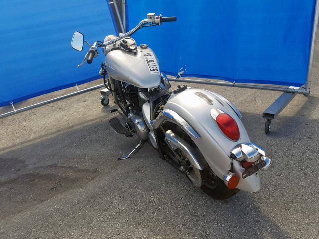 JKAVN2B186A009373 - 2006 KAWASAKI VN900 B SILVER photo 3