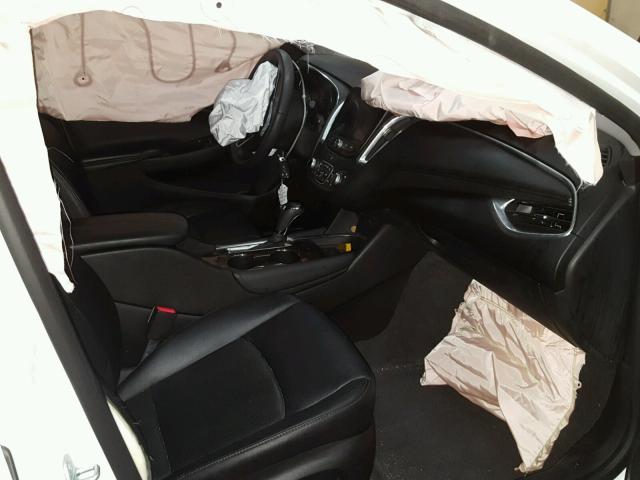 1G1ZH5SX5GF354832 - 2016 CHEVROLET MALIBU PRE WHITE photo 5