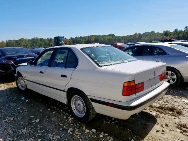 WBAHE6327SGF33512 - 1995 BMW 540 I AUTO WHITE photo 3