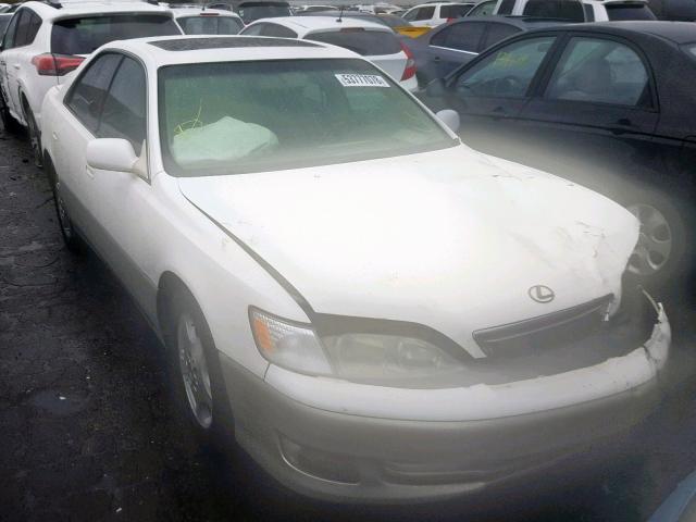 JT8BF28G5Y5090537 - 2000 LEXUS ES 300 WHITE photo 1