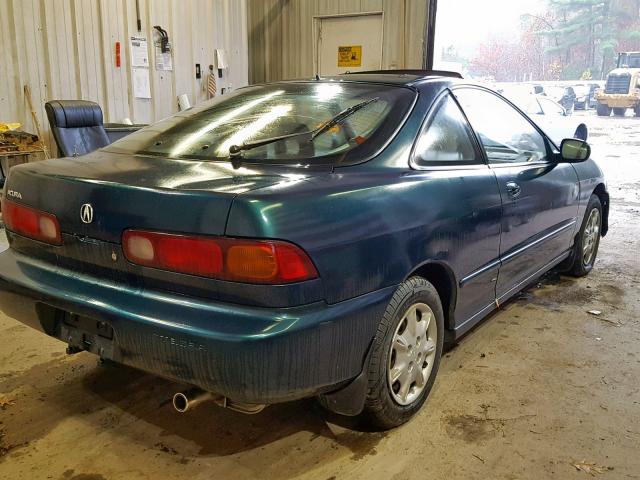 JH4DC435XVS019947 - 1997 ACURA INTEGRA LS GREEN photo 4