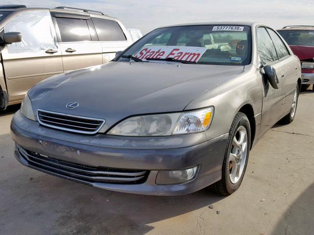 JT8BF28G115110370 - 2001 LEXUS ES 300 BEIGE photo 2