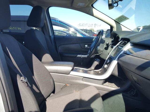 2FMDK3JC8BBB40705 - 2011 FORD EDGE SEL SILVER photo 5