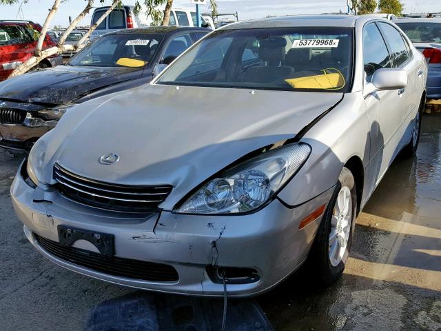 JTHBF30G125026973 - 2002 LEXUS ES 300 SILVER photo 2