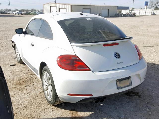 3VWF07ATXGM603585 - 2016 VOLKSWAGEN BEETLE 1.8 WHITE photo 3