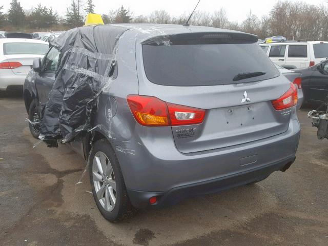 4A4AR3AU1DE005836 - 2013 MITSUBISHI OUTLANDER GRAY photo 3