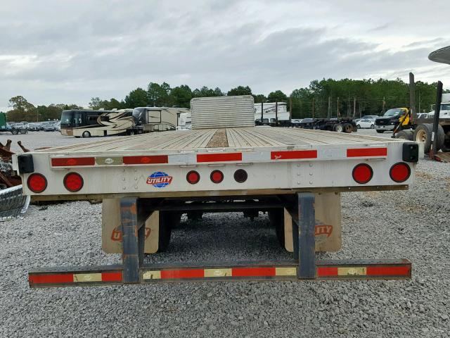 1UYFS248X7A233003 - 2007 UTILITY FLAT BED SILVER photo 9
