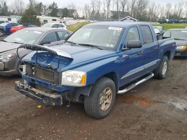 1D7HW48K76S534775 - 2006 DODGE DAKOTA QUA BLUE photo 2