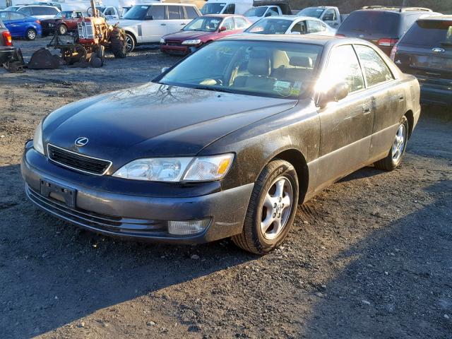 JT8BF22G9V0004745 - 1997 LEXUS ES 300 BLACK photo 2