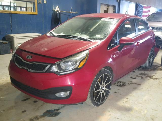 KNADN4A39C6059498 - 2012 KIA RIO EX RED photo 2