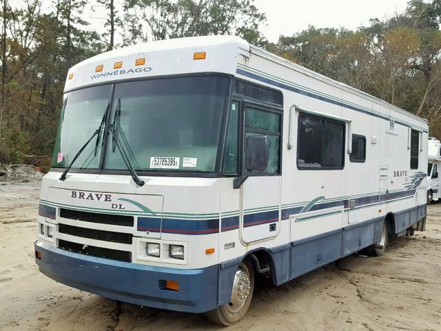 1GBKP37J2T3311926 - 1997 WINNEBAGO BRAVE SE WHITE photo 2