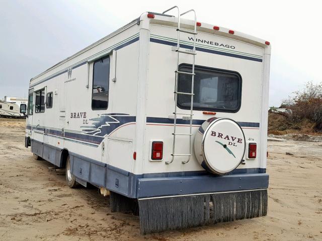 1GBKP37J2T3311926 - 1997 WINNEBAGO BRAVE SE WHITE photo 3