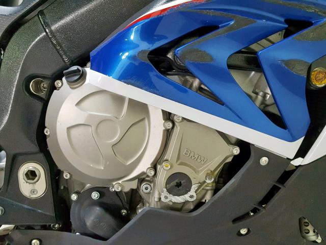 WB10D6005HZ710474 - 2017 BMW S 1000 RR BLUE photo 12