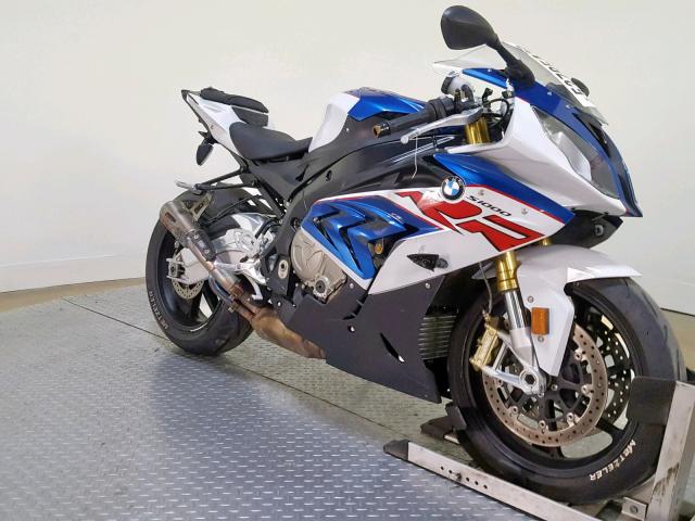 WB10D6005HZ710474 - 2017 BMW S 1000 RR BLUE photo 2