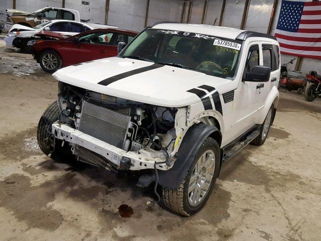 1D4PU4GKXAW172121 - 2010 DODGE NITRO HEAT WHITE photo 2