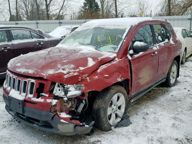1J4NF4FB9BD148822 - 2011 JEEP COMPASS RED photo 2