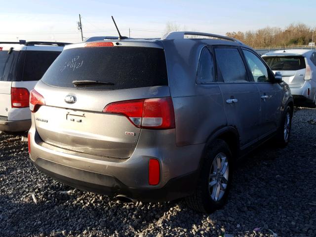 5XYKT4A63EG428737 - 2014 KIA SORENTO LX GRAY photo 4