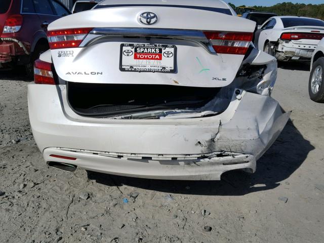 4T1BK1EB4FU186903 - 2015 TOYOTA AVALON XLE WHITE photo 9