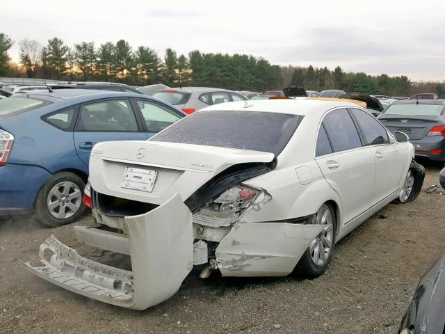 WDDNG86X48A188036 - 2008 MERCEDES-BENZ S 550 4MAT WHITE photo 4