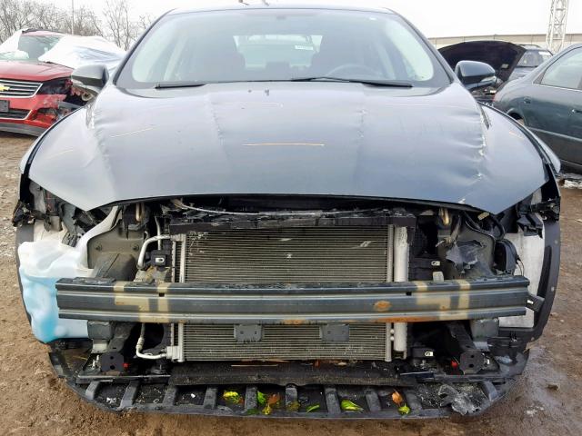 3FA6P0H77FR280764 - 2015 FORD FUSION SE GRAY photo 9