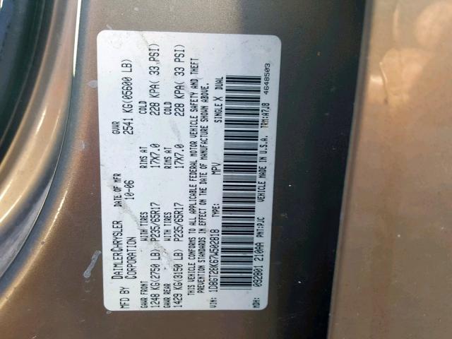 1D8GT28K67W502818 - 2007 DODGE NITRO SXT BROWN photo 10