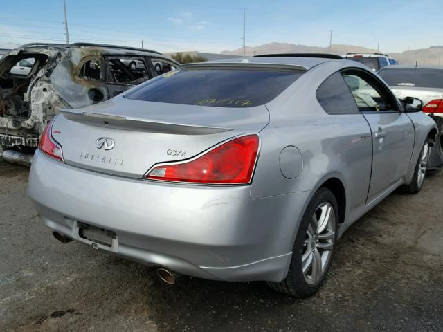 JNKCV64FX9M654749 - 2009 INFINITI G37 SILVER photo 4