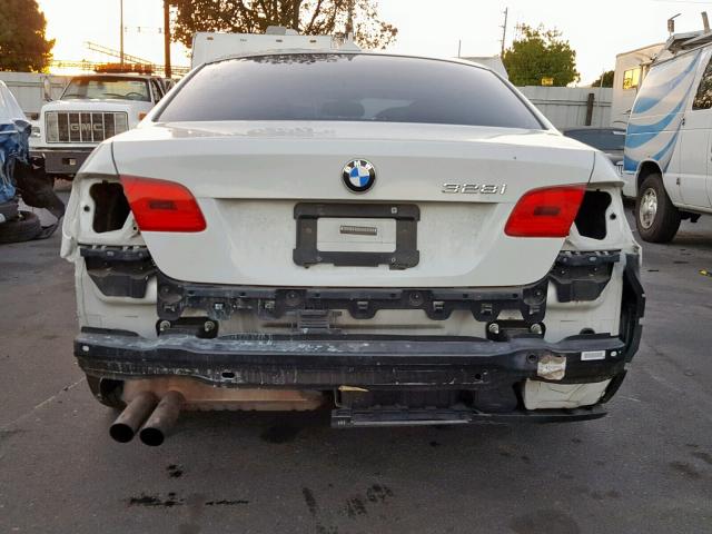 WBAWV13529P123339 - 2009 BMW 328 I SULE WHITE photo 9