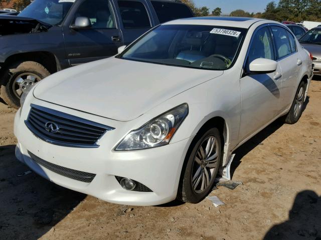 JN1DV6AR0BM650867 - 2011 INFINITI G25 WHITE photo 2