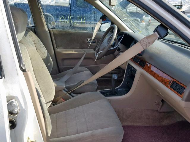 1N4BU31F3PC146439 - 1993 NISSAN ALTIMA XE WHITE photo 5