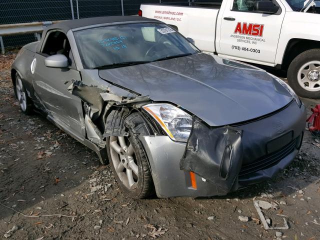 JN1AZ36A95M757591 - 2005 NISSAN 350Z ROADS SILVER photo 1